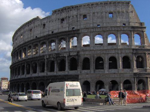 colosseo - Roma, colosseo. february 2007  I love it