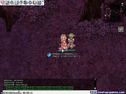 Nifflehelm - heres a shot of me and my online hubby while he was cursed by the monster loli ruri during our travel in nifflehelm =) he looks like picollo doesnt he?