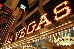 Las Vegas - I'll be in Las Vegas on march 16th.There is the biggest music store in the world 'Ed Roman Guitars' I want to go and take a look.