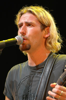 Nickelback - Nickelback, chad kroeger performing live, an amazing live act