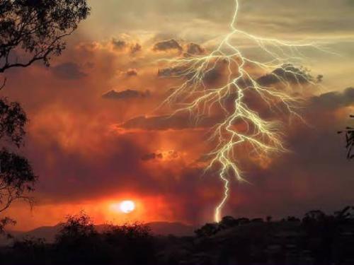 rolling thunder - child of lightning - lightning