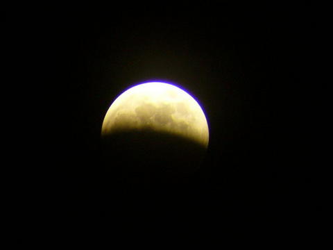 Moon Eclipse - march 07 - Moon Eclipse - March 3rd - 2007.
