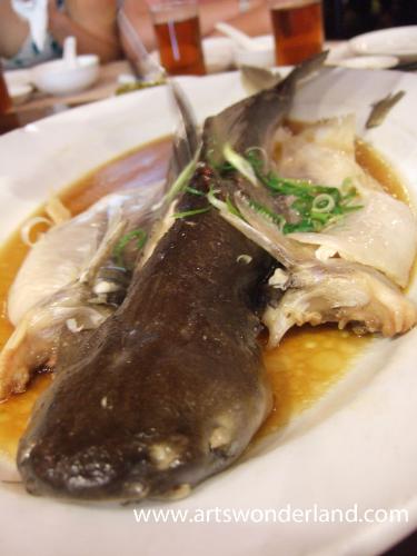 Chinese food - This is a delicious fish. Steam in Teow Chew style.... I've taken it during our CNY lunch at Tai Thong Restaurant.
