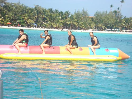 Banana Boatride  - Boracay Summer 2006