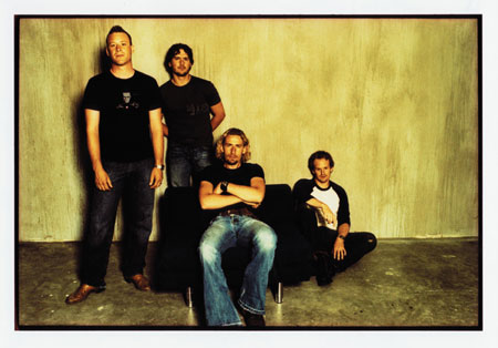 Nickelback - Nickelback, picture from photoshoot, full band!