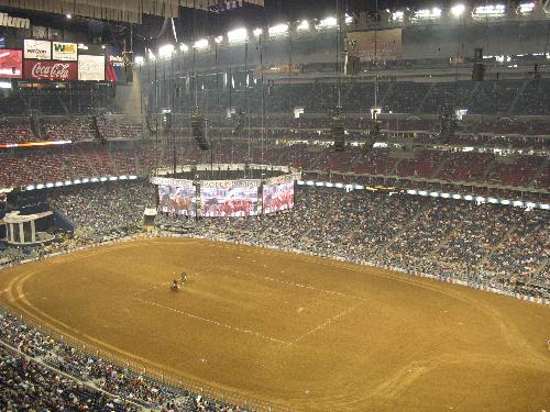 Inside Reliant Stadium,before the Rodeo show - Inside Reliant Stadium, minutes before the Rodeo Show