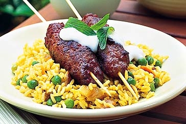 Beef kebabs with yoghurt and mint - beef kebabs with yoghurt and mint Beef kebabs with yoghurt and mint - beef kebabs with yoghurt and mint