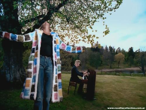 Milk And Toast And Honey Wallpaper - Here is a wallpaper from Milk and toast and honey video, cheers