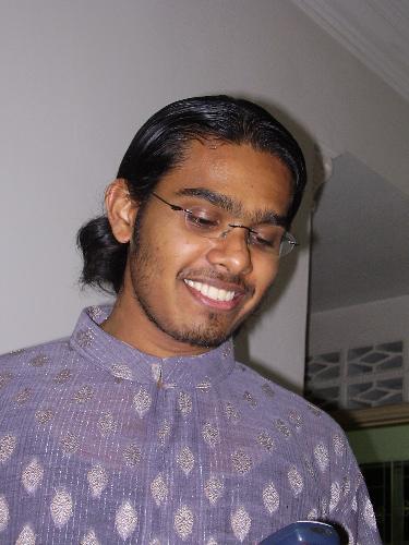 Me-long haired - Thats me with long hair. Now its much shorter.