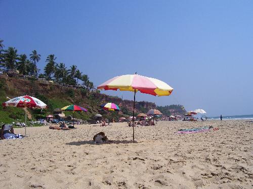 Varkala beach - This is the beach known as Papanasam beach. This is in Varkala 50 Km far from Trivandrum capital of Kerala. South India. It is a very popular beach in Kerala. Here the peak season starts from November to March.