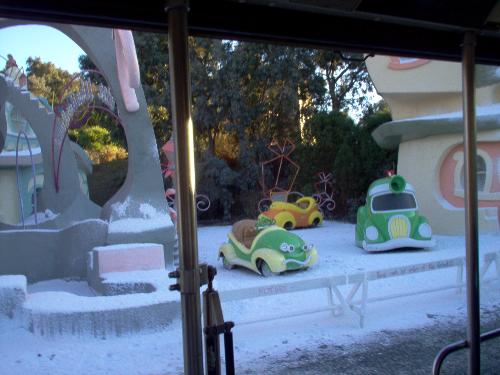Cute WhoVille set - The set from the movie The Grinch Who Stole Christmas starring Jim Carey!