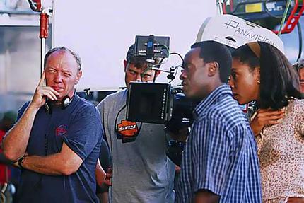 Hotel Rwanda - 'Hotel Rwanda' cast & crew stills