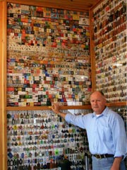 Collection of Keychains - The largest collection of keychains belongs to Emilio Arenas Florin of Colonia, Uruguay, with 25,630 non-duplicated key chains, which he has been collecting since 1955.
