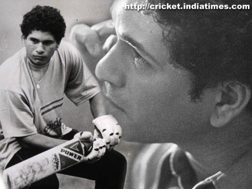 Sachin Tendulkar - Sachin is elder player, see how he was when he came !