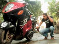 John Abraham - The hearthrobe...