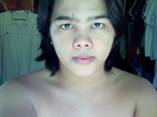 philgets - Hello.. anyone wants to have my pictures.. pls visit my site http://mylot.com/philgets