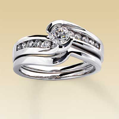 engagement ring - this is my engagement ring! hooray!