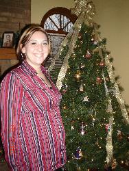 Christmas - This is me last Christmas I was around 15 weeks preggo!