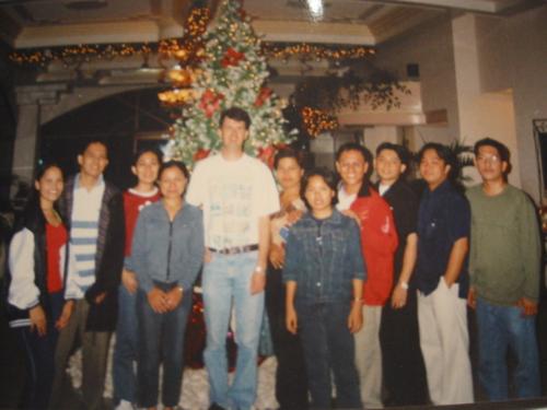 pose w/ santa during our xmas party - This is our 2nd Christmas party together with my officemates held at Bohol Plaza ,Dauis, Bohol ,Philippines
