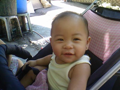 my bb frances - BB frances at 11 months, looking like her father....huhuhu