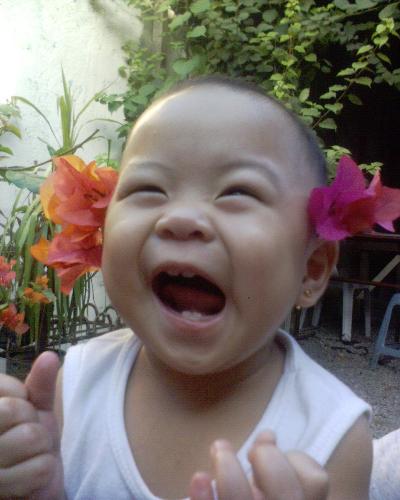 flower girl, bungisngis - Taken this mar outside the house