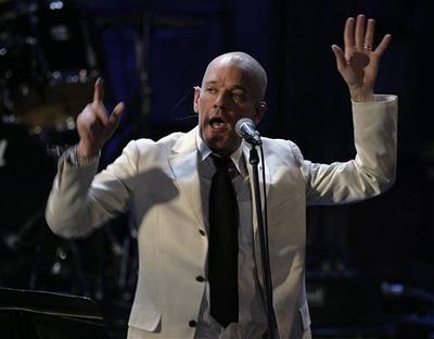 michael stipe - Michael Stipe perfomrs during the R&R Hall of Fame induction 2007