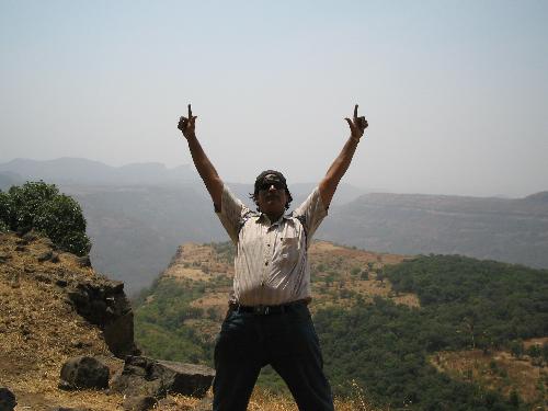 me - rajmachi fort summit