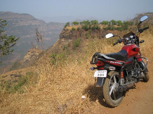 bike and valley - rajamachi ghat