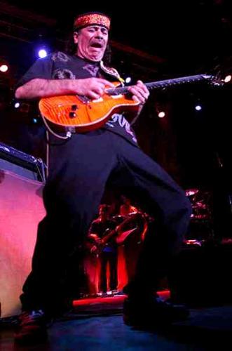Santana - In Concert