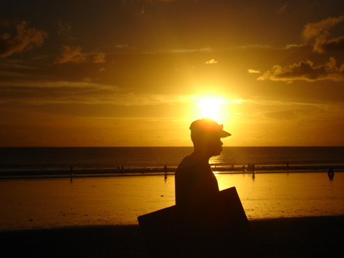 men in sun set background - this pict made by non profesional photografer with pocket camera