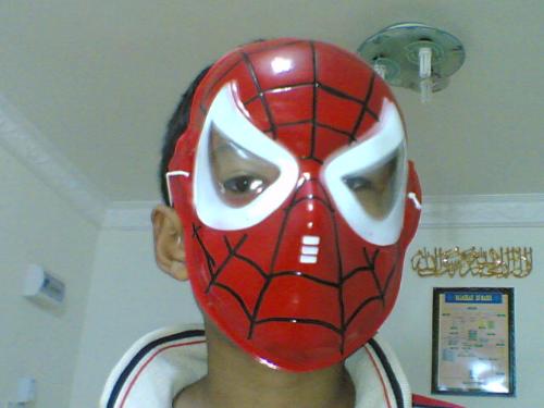 Do you remember me ? - i know you are the famous man. you can climb the wall and kill your enemies!!