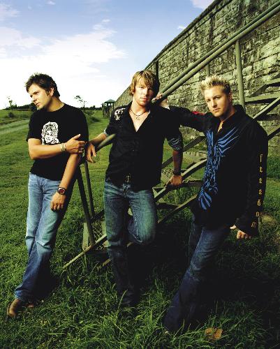 Rascal Flatts - God Blessed The Broken Road