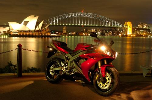Yamaha R1 - Cool photo of Yamaha R1