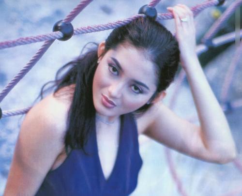alda risma - alda risma is one of the best artis in indonesia, but unfortunetely she now was death