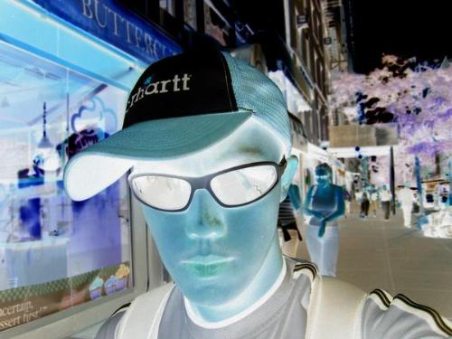 Blue - b-l-u-e