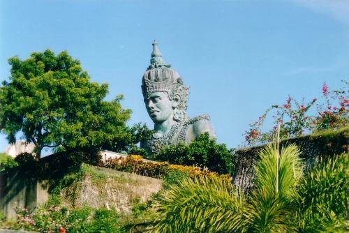 Wishnu - A gigantic statue of Wishnu (one of the Hindu's Trinity), masterpiece or I Nyoman Nuarta. You can see it in Garuda Wishnu Kencana, Jimbaran, Bali, Indonesia. I pictured it on April 2003.