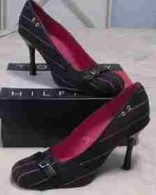 Tommy Hilfiger Shoes - I need these!