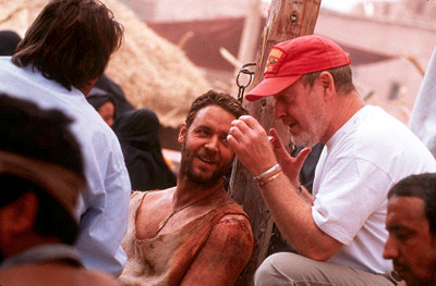 gladiator - Russel Crowe with dircetor Ridley Scott on set during the filming of Gladiator.