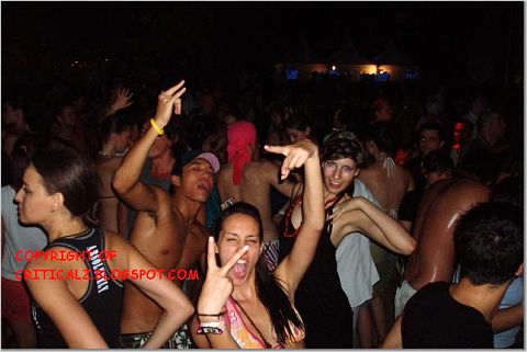 Night Clubbin' - An image that portrays people going out in the clubs to have a great time.