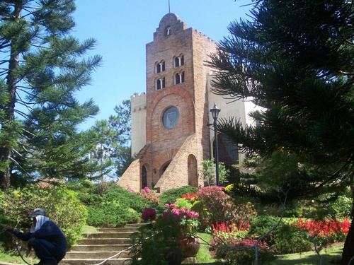 caleruega church - this is the caleruega church