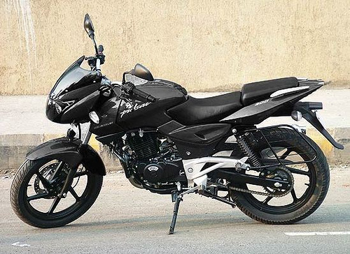The pulsar 220  - the pulsar 220 yet to be released in bangalore