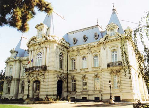 Craiova Art Museum - This is the Art Museum from my city. it has a wonderful architecture and an interesting history.