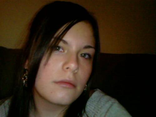 This is an okay pic of me..:S - this wasn't taken that long ago lol