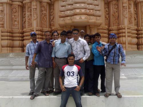 Hero - Hero with his group
