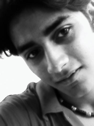 cute pic.. - well.. another fav one.. like th pose.. taken by myself..