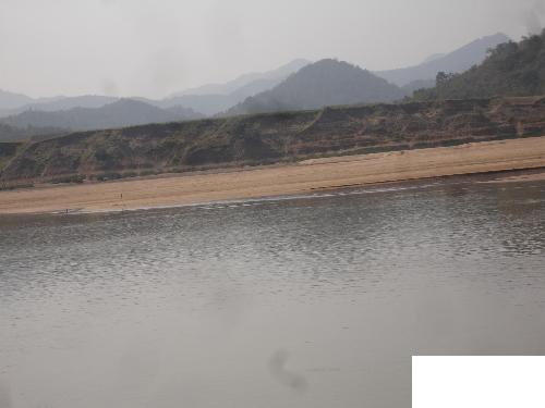 Indian shore and small mountains - hai look at these photos