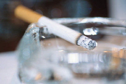 Cigarette in ashtray - Its a random ciarrete pic I ripped from the net. I do sometimes long for a puff now and then, but I am holding my guard. No more cigarette