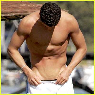 Cristiano Ronaldo - oh my god! What's this?! oh...