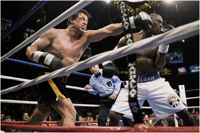 Rocky punches! - In the final Rocky series, Rocky Balboa throws a ferocious punch. Looking at his body, you will never believe that he is already 59 years old.