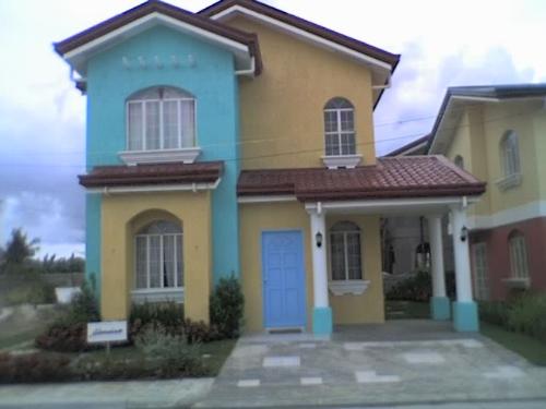 dream house - want to own this house? it's really very nice..it's located in the Philippines